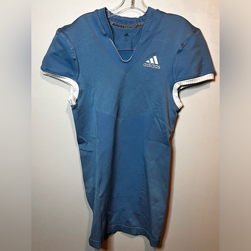 New Adidas xl football jersey